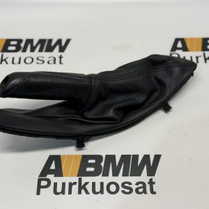 Käsijarrunuppi ja pussi