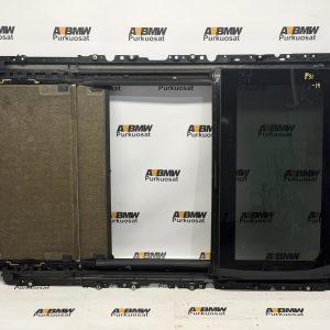 Panoraama kattoluukku